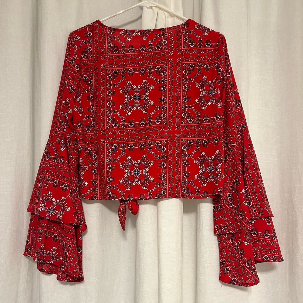 Altard State Bell Sleeve Crop Top - Picture 3 of 3